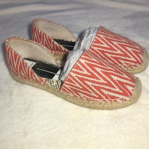 Dolce Vita Espadrille Canvas Flats - Size 7.5